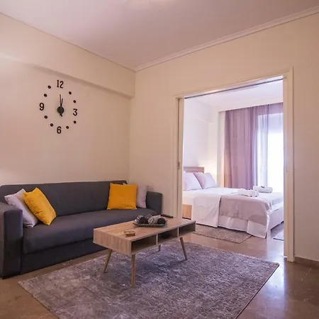 Deluxe Mitropoleos Apartment
